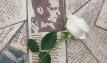 Hans Scholl Gedenkstein Uni München